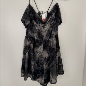 Urban Outfitters Romper - Never Worn
